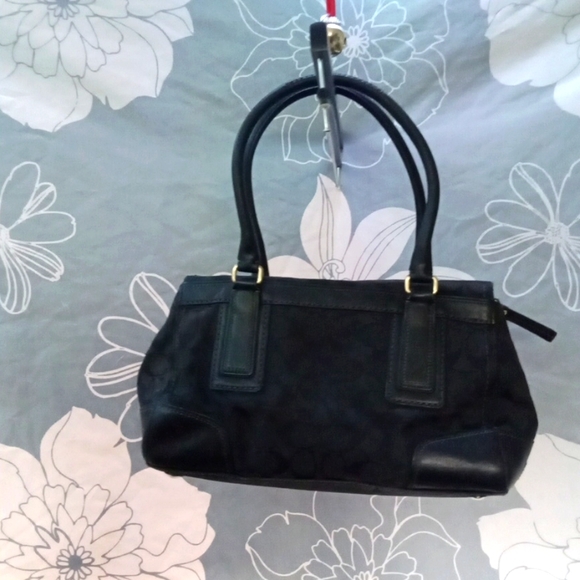 Coach Hampton D0773-11062 Signature Black Handbag Tote Zippered Medium - Picture 3 of 5